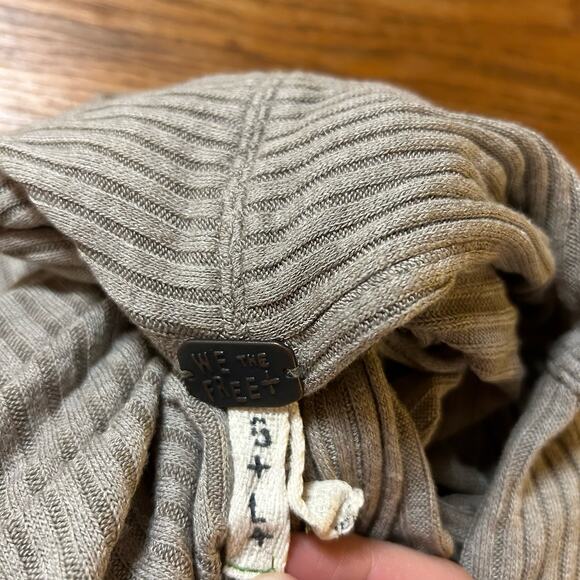 Free People We The Free Small Lover Rib Thermal Split Back Beige Top Oversized - Picture 2 of 6